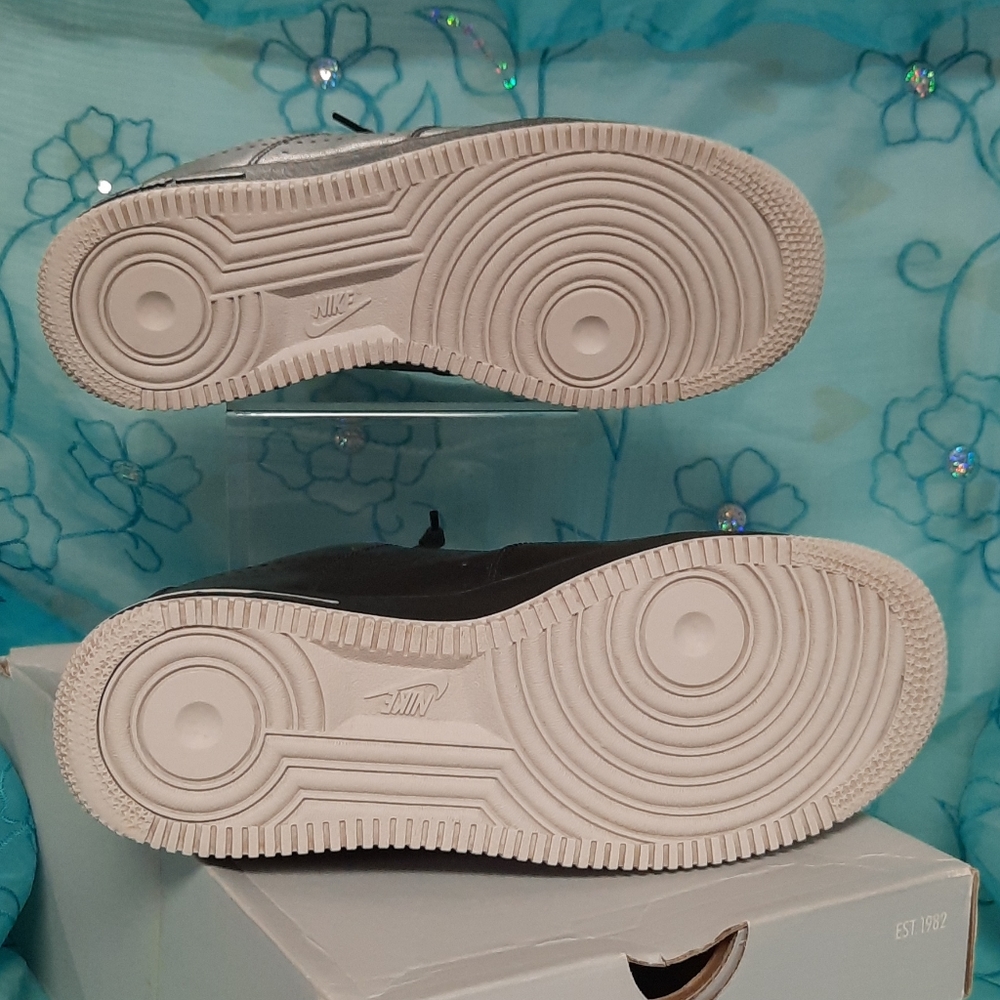 WMNS Nike Air Force 1  '07 - Picture 7 of 15